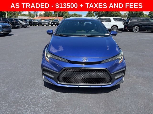 Used 2020 Blue Toyota SE image 2