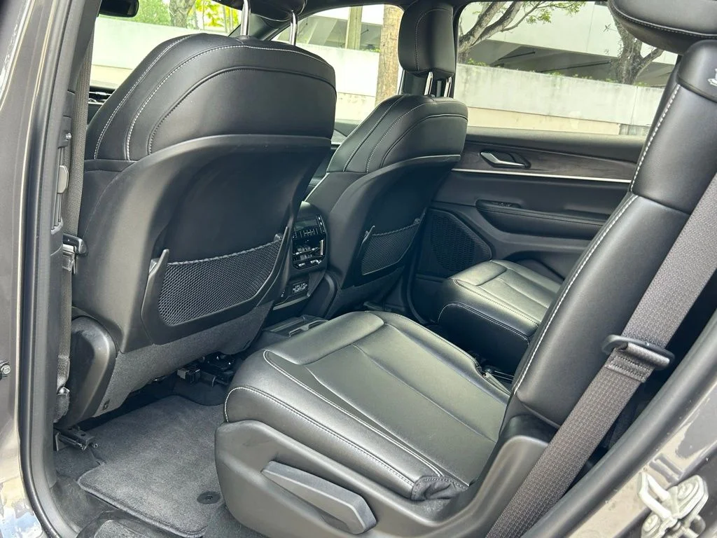 Used 2024 Gray Jeep Limited image 53