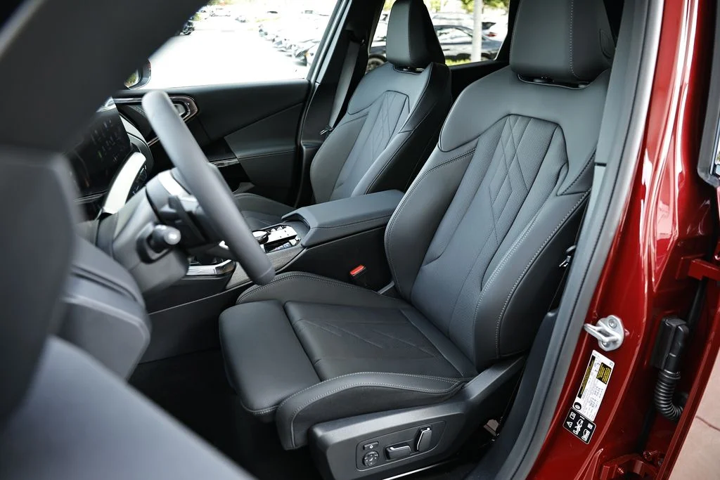 New 2026 Vegas Red Metallic BMW 30 xDrive image 19