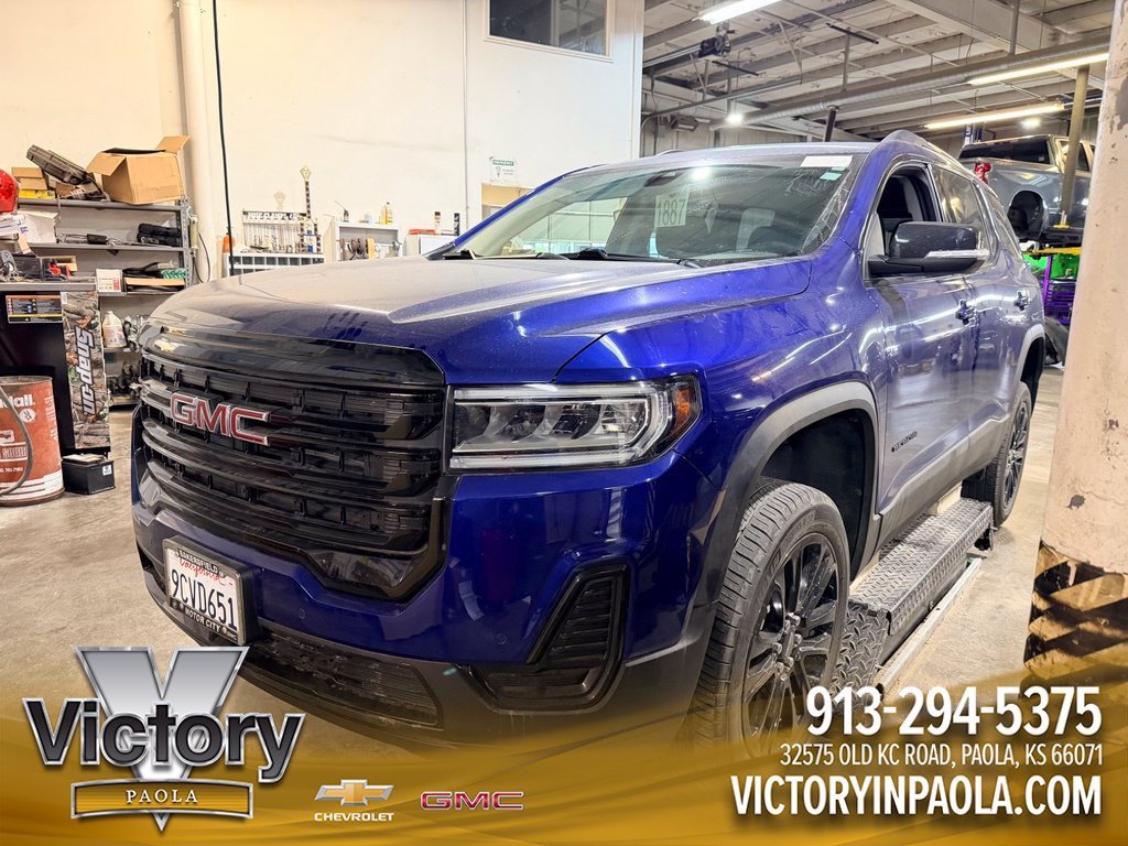Used 2023 ULTRA BLUE METALLIC GMC SLE image 1