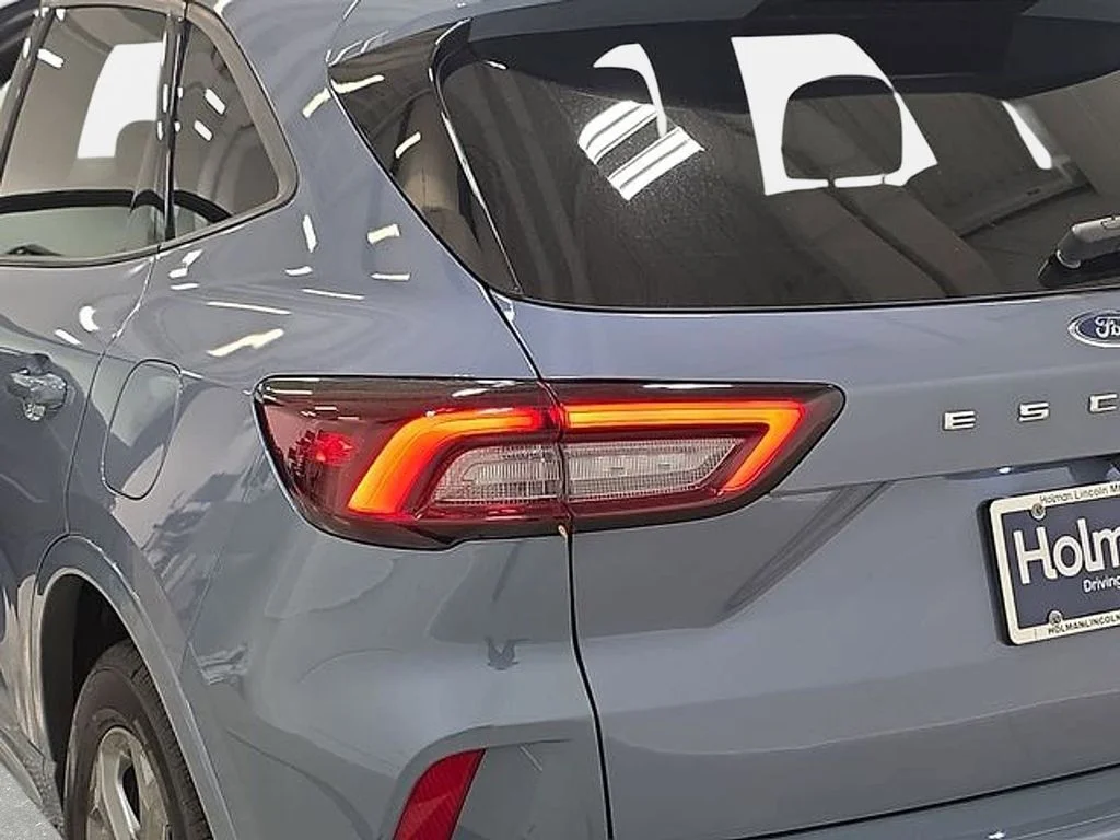 Used 2023 Blue Ford ST-Line image 33
