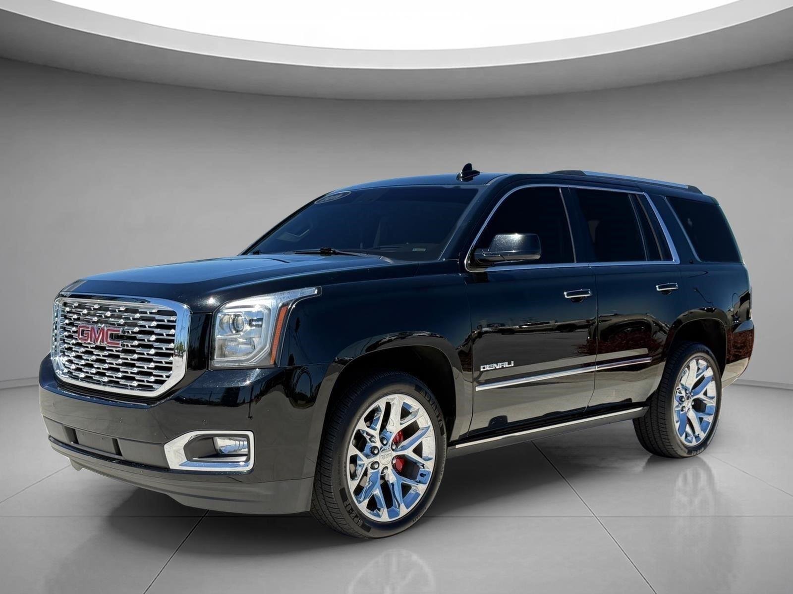 2019 GMC Yukon 4WD Denali's photo