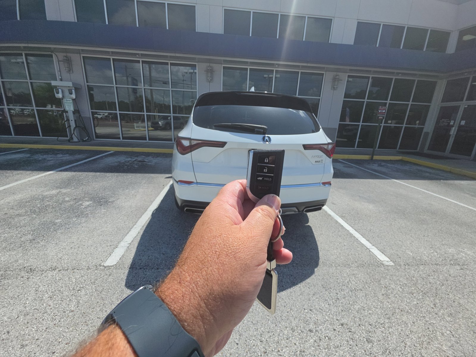 Used 2025 Platinum White Acura Base image 9