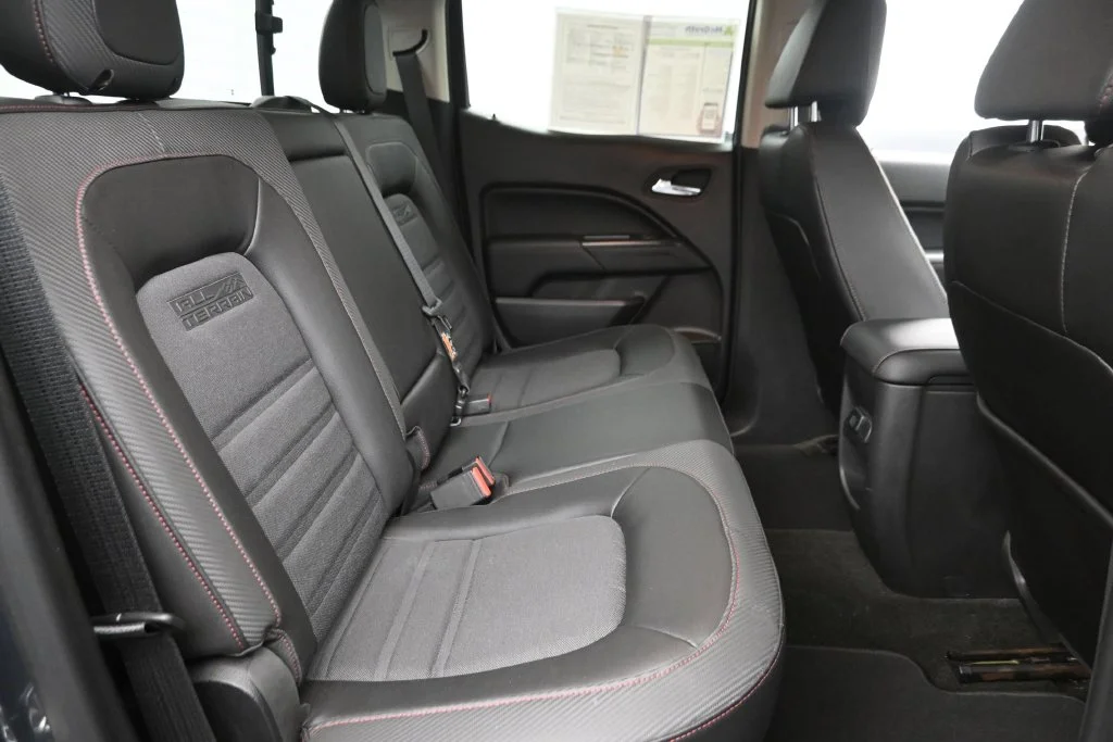 Used 2015 Gray GMC SLE1 image 10