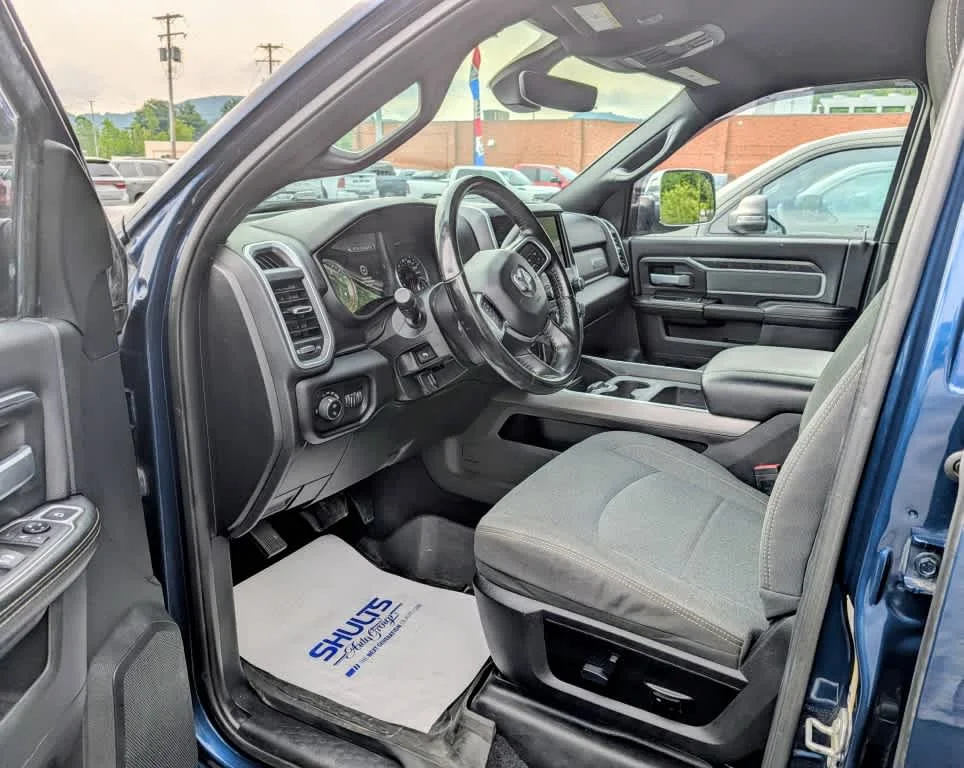 Used 2020 Patriot Blue Pearlcoat Ram Big Horn image 9