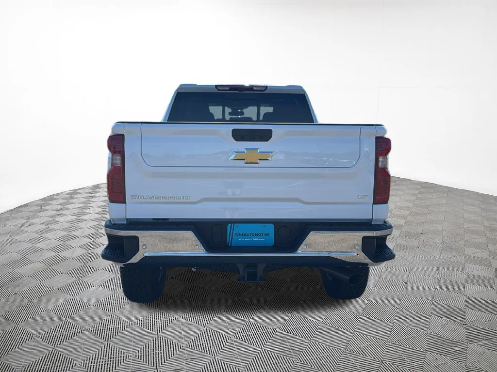 New 2026 Summit White Chevrolet LT image 10