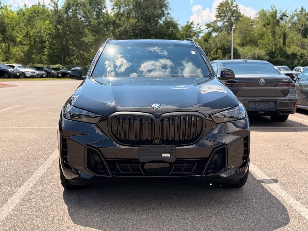 Used 2026 Black Sapphire Metallic BMW xDrive40i image 2