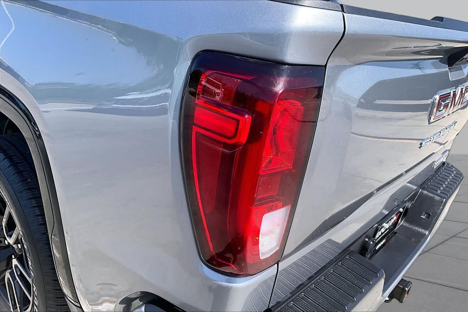 Used 2024 Sterling Metallic GMC Elevation image 29