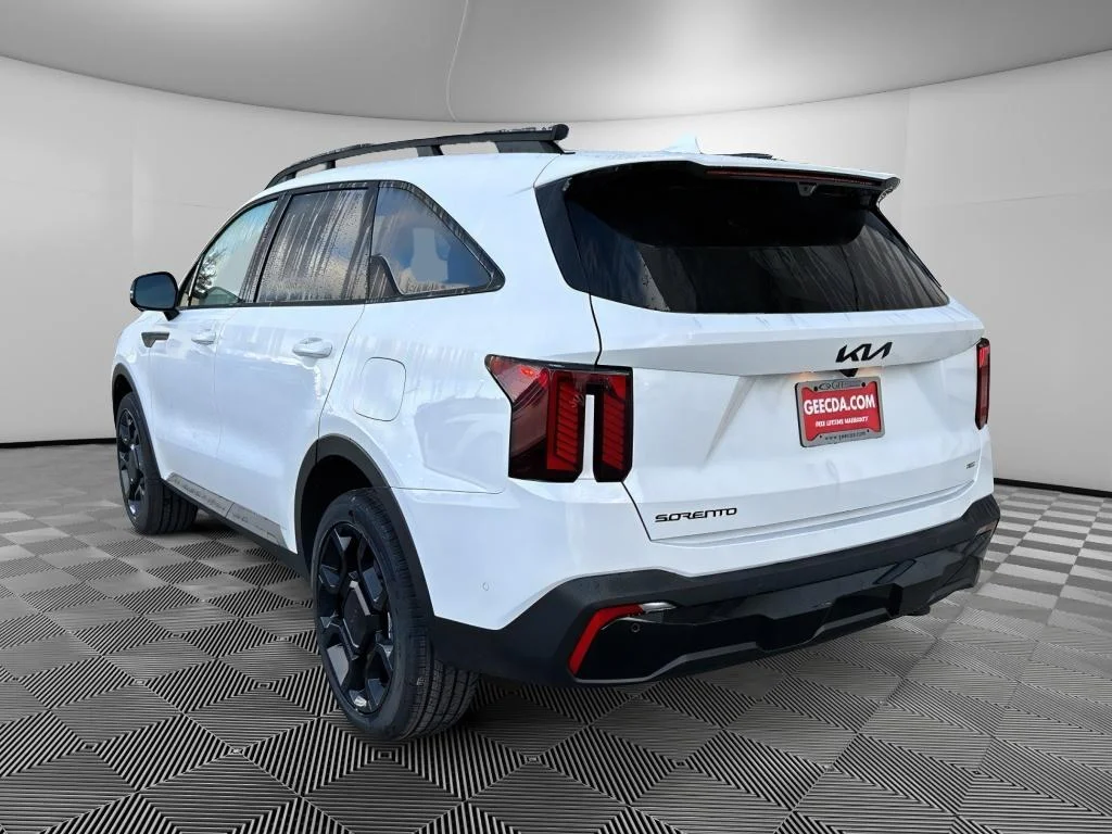 New 2026 Glacial White Pearl Kia X-Line SX Prestige image 6