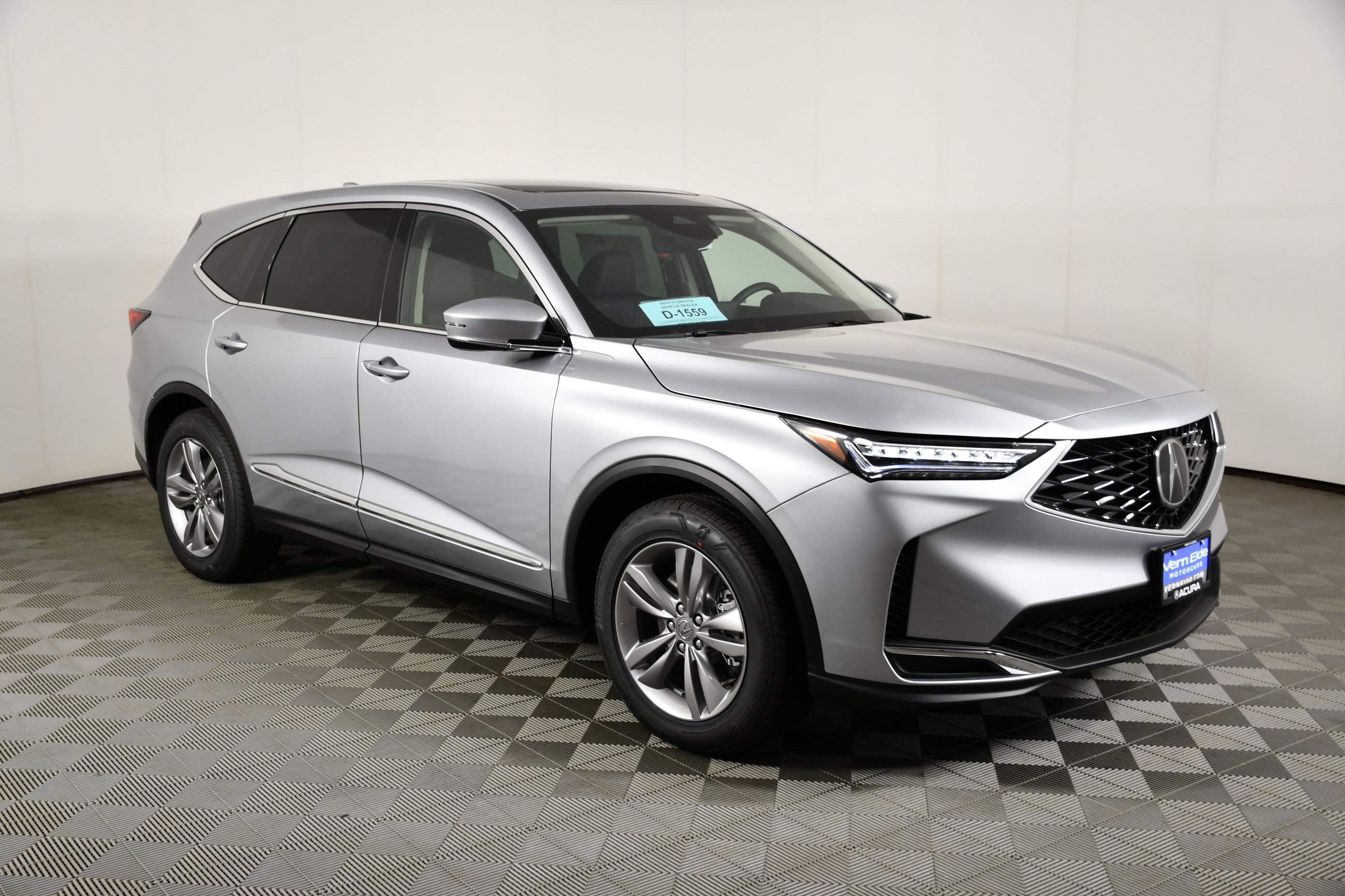 New 2026 Solar Silver Metallic Acura Base image 4