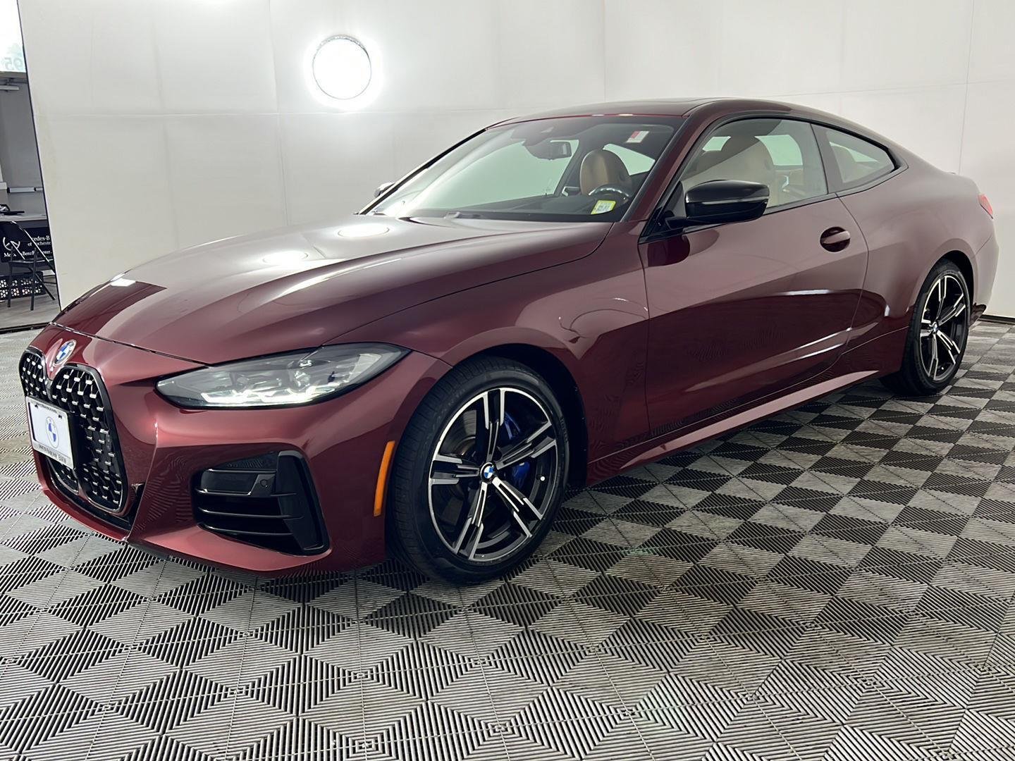 Used 2022 Aventurin Red Metallic BMW M440i xDrive image 12