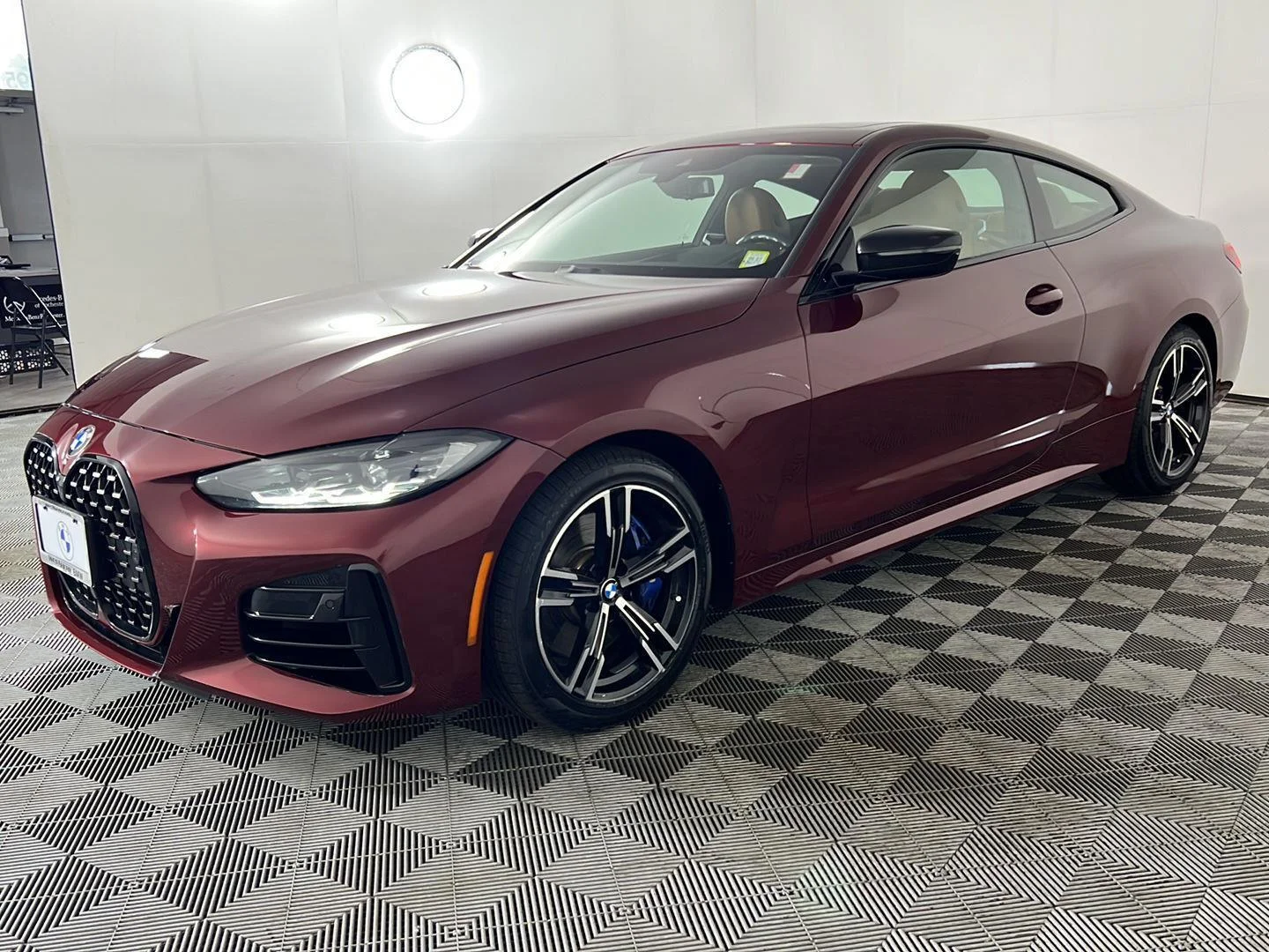 Used 2022 Aventurin Red Metallic BMW M440i xDrive image 12