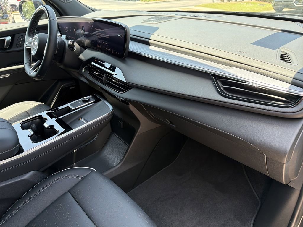2026 Buick Enclave Sport Touring - Photo 9