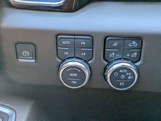 Used 2022 Blue GMC Denali image 24