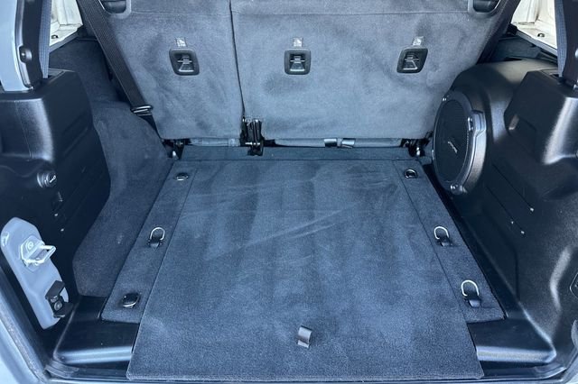 Used 2022 Gray Jeep Unlimited Willys image 17