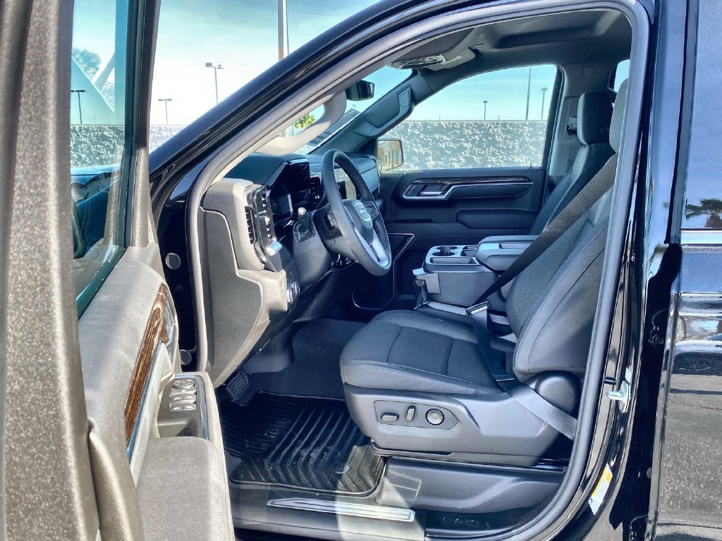 2026 GMC Sierra 1500 SLE - Photo 30