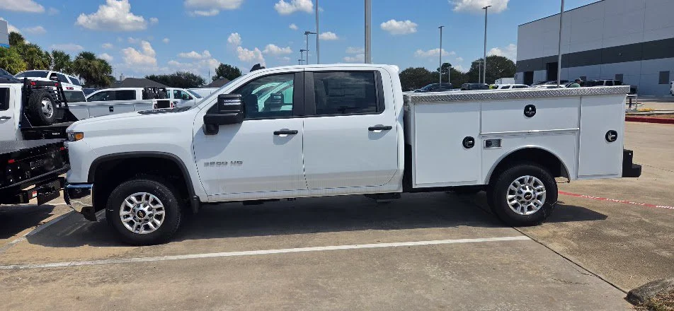 2024 Chevrolet Silverado 3500 Chassis Cab Work Truck