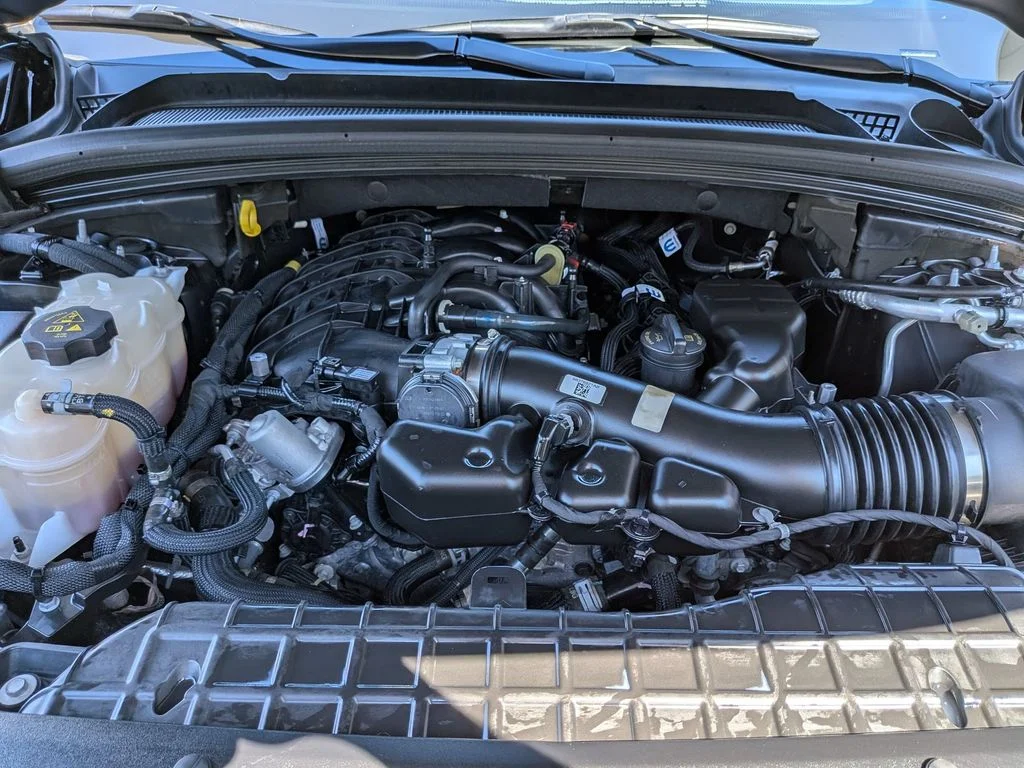 Used 2023 Gray Jeep Altitude X image 28