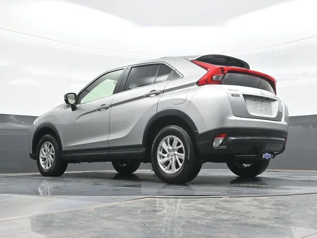 Used 2019 Silver Mitsubishi ES image 19