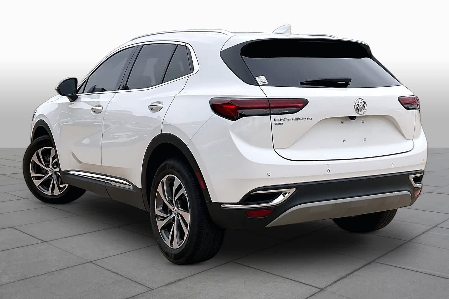 Used 2023 SUMMIT WHITE Buick Essence image 11