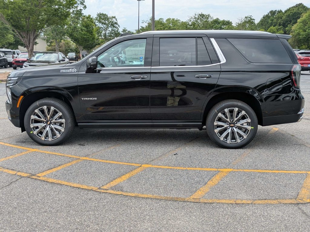 New 2026 Black Chevrolet High Country image 7