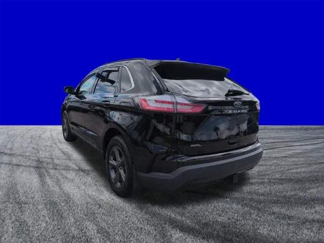Certified Used 2022 Black Ford SEL image 6