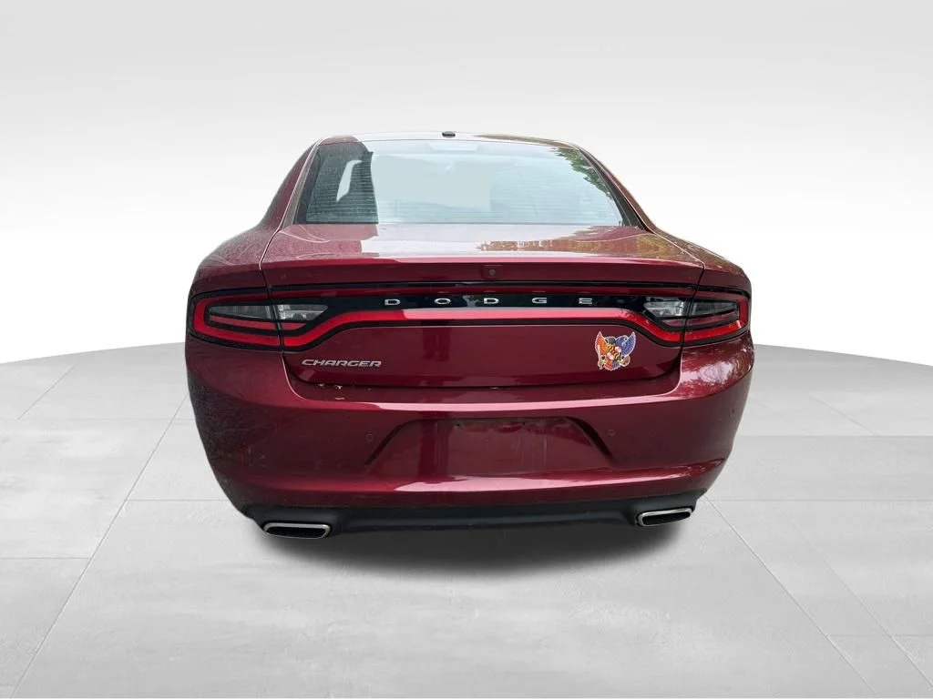 Used 2021 Red Dodge SXT image 7