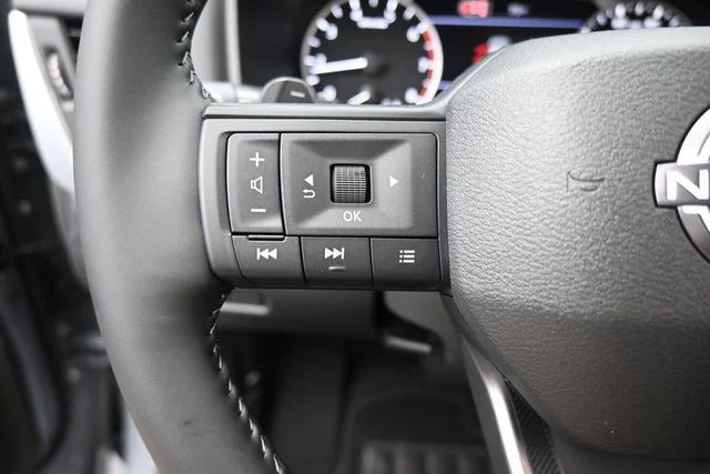 New 2026 Boulder Gray Pearl Nissan SV image 22