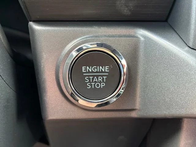 New 2026 Agate Black Metallic Ford XLT image 36