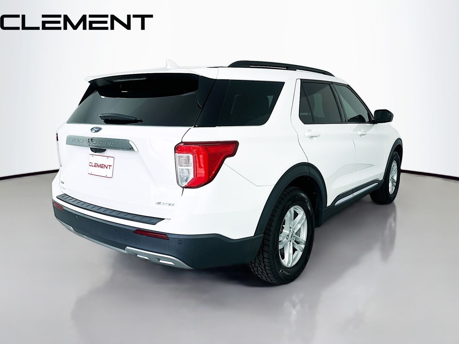 Used 2022 White Ford XLT image 7