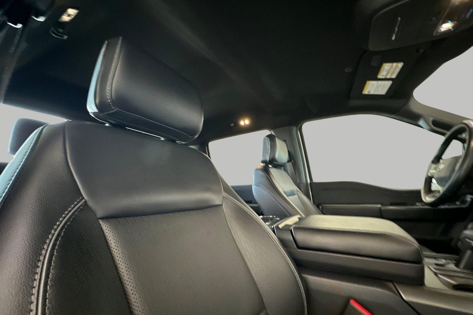 Used 2024 White Ford Lariat image 17