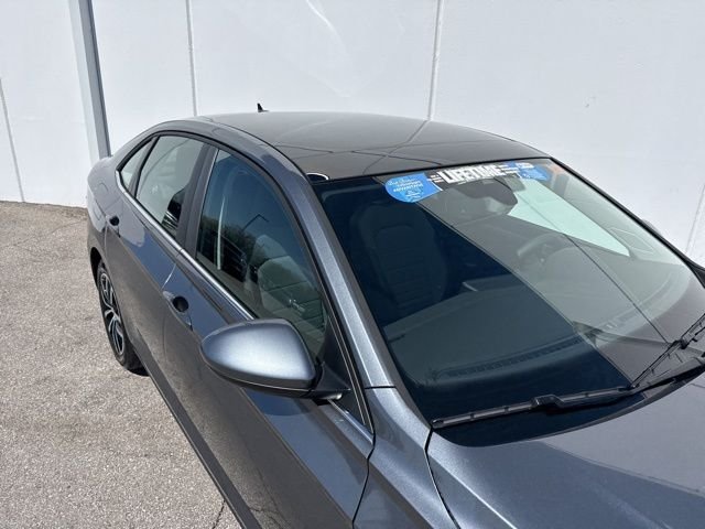 New 2026 Platinum Gray Volkswagen 1.5T SE image 4