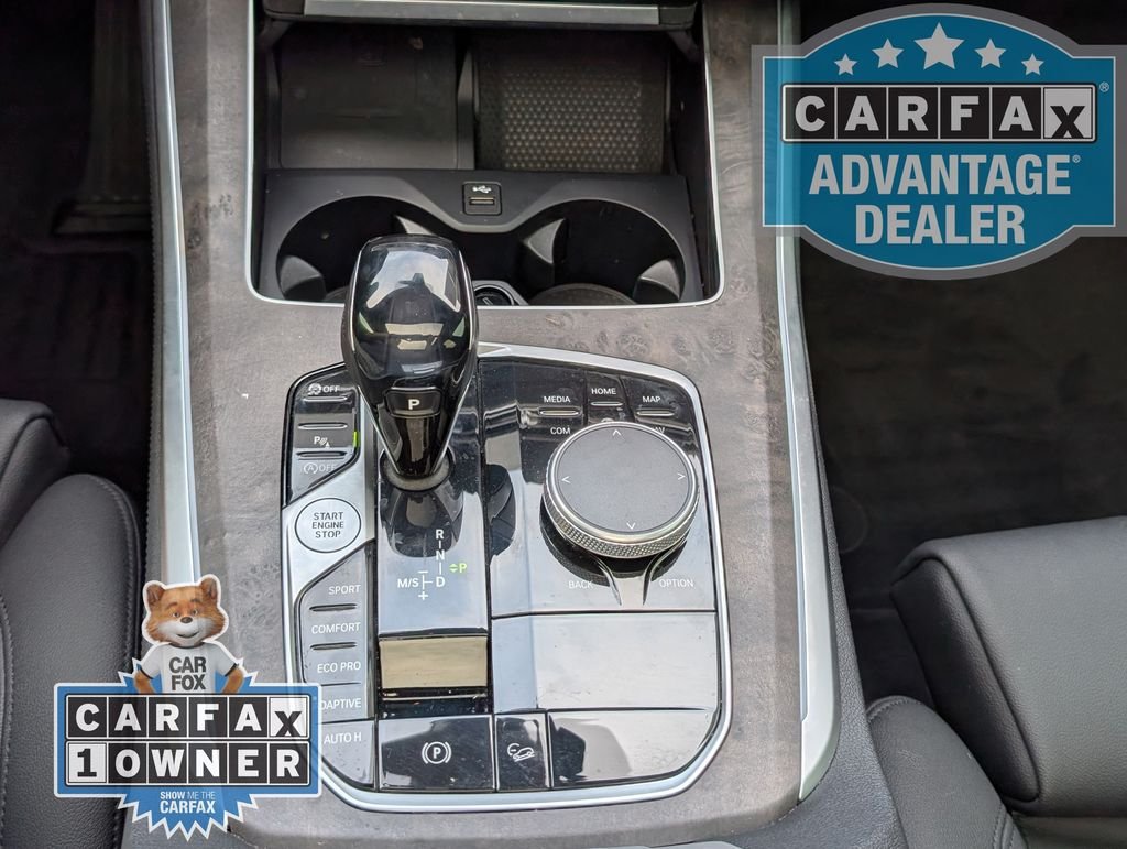 Used 2019 Black BMW xDrive40i image 11
