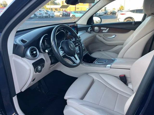 Used 2021 Blue Mercedes-Benz GLC 300 image 6