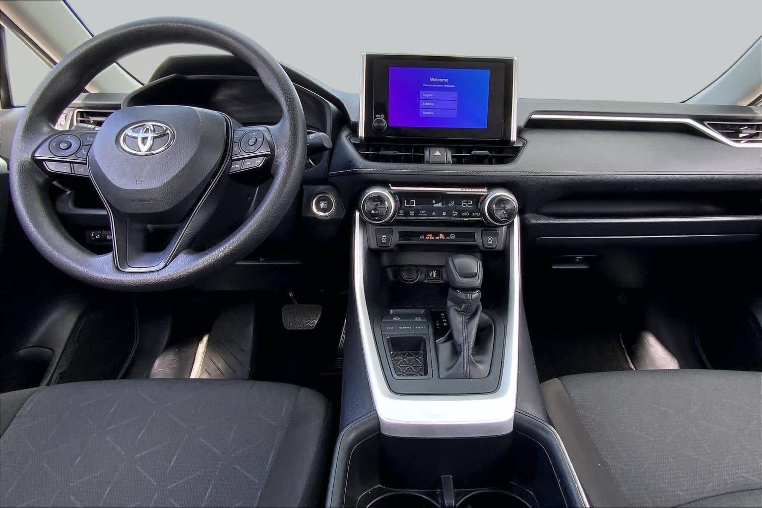Used 2025 Ice Cap Toyota XLE image 15