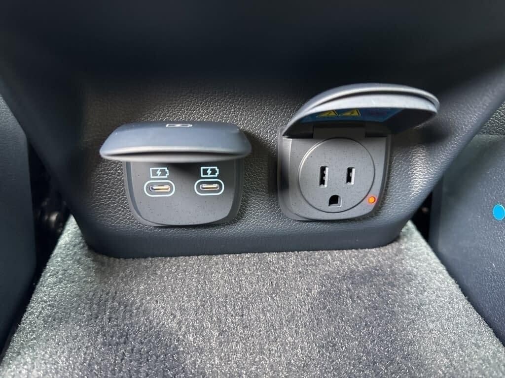 New 2026 Blue Genesis 2.5T SPORT PRESTIGE image 42