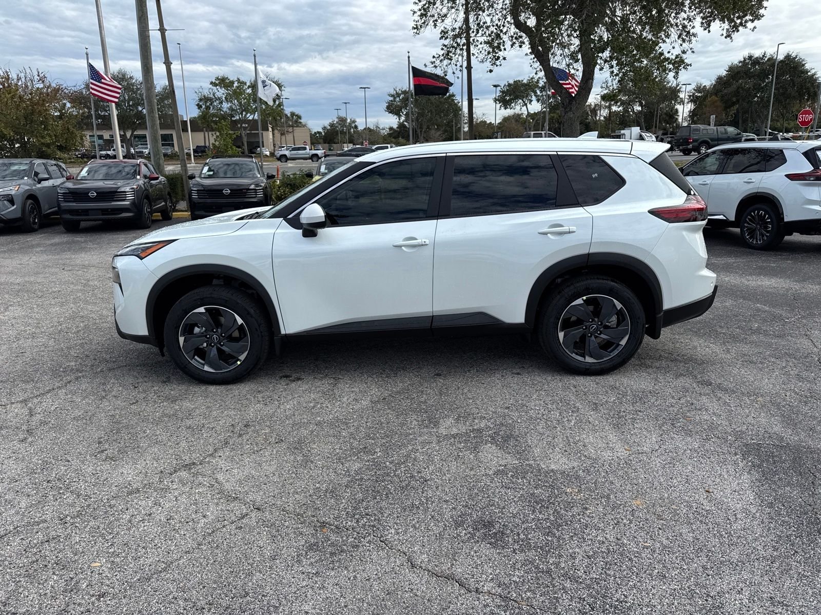New 2026 Nissan Rogue SV 4D Sport Utility