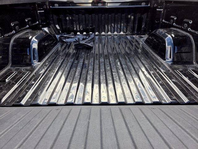 2024 Chevrolet Silverado 1500 Custom - Photo 13