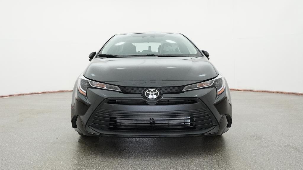 New 2026 Midnight Black Metallic Toyota LE image 39