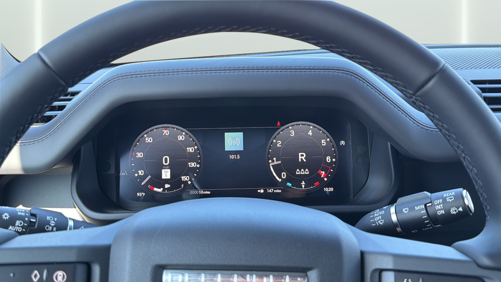 New 2026 Santorini Black Land Rover X-Dynamic SE image 26