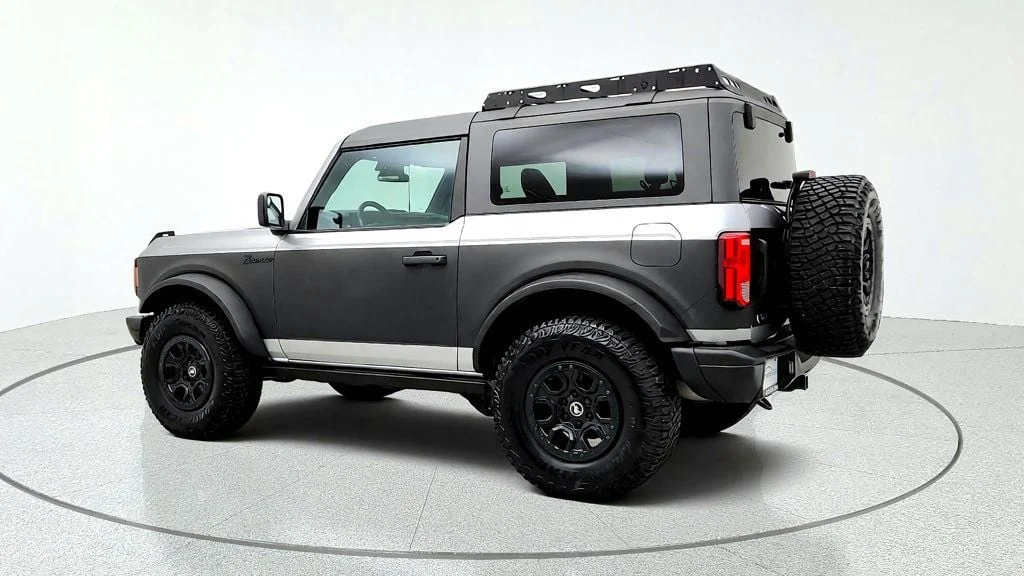 Used 2022 Iconic Silver Metallic Ford Black Diamond 2 Door 4x4 image 7