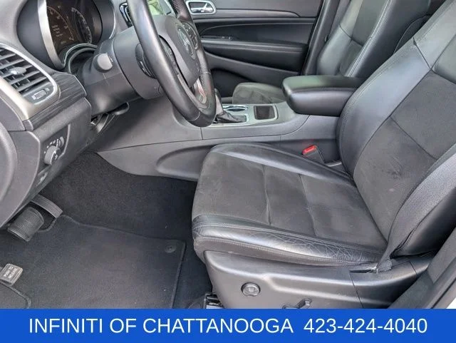 2020 Jeep Grand Cherokee Altitude - Photo 19