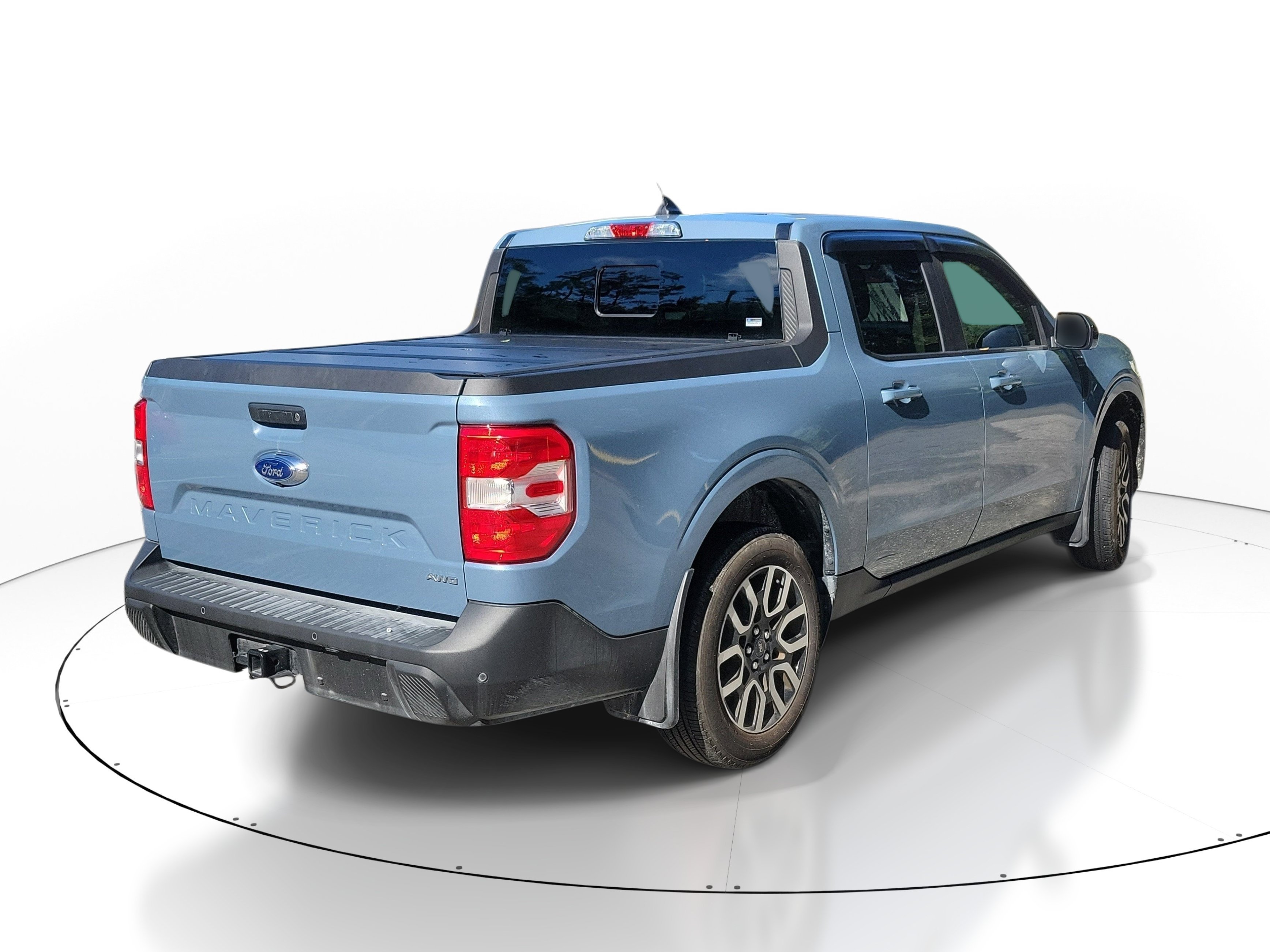 Used 2024 Azure Gray Metallic Ford LARIAT image 5