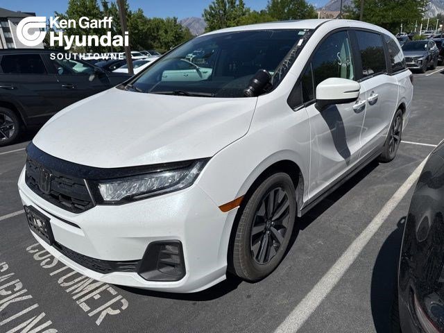 2025 Honda Odyssey EX-L's photo