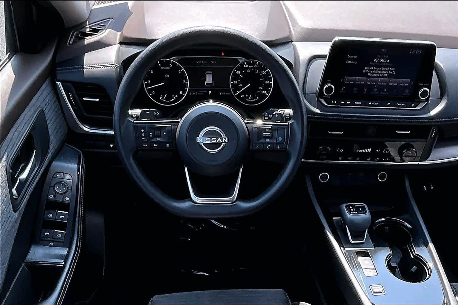 Used 2023 Super Black Nissan SV image 6