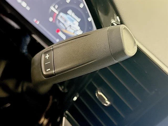 New 2026 Summit White GMC Elevation image 16