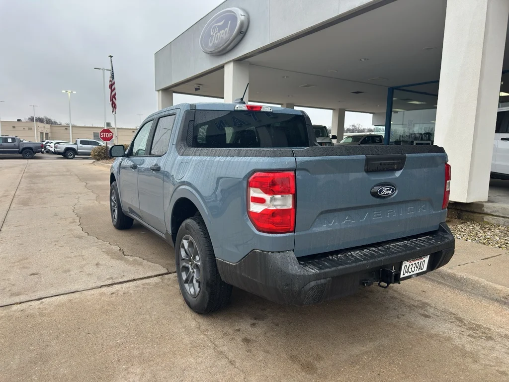 New 2026 Azure Gray Metallic Tri-Coat Ford XLT image 6