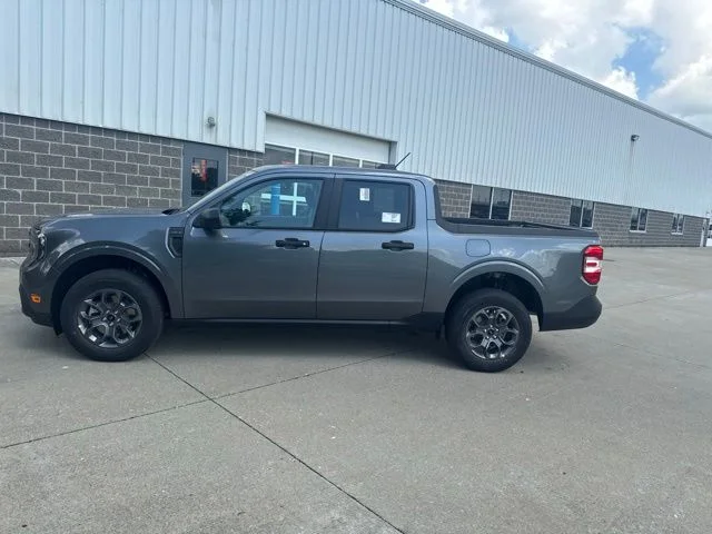 New 2026 Carbonized Gray Metallic Ford XLT image 8