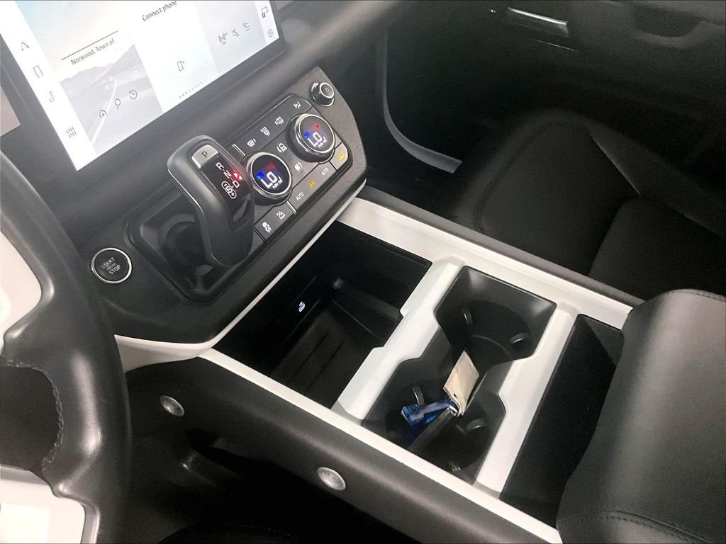 Used 2025 Black Land Rover S image 20