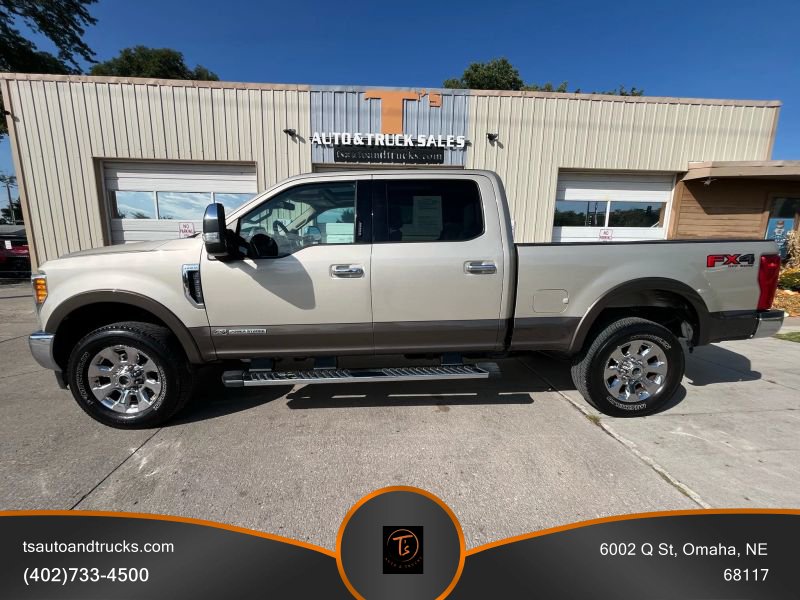 2017 Ford F-250 Super Duty Lariat